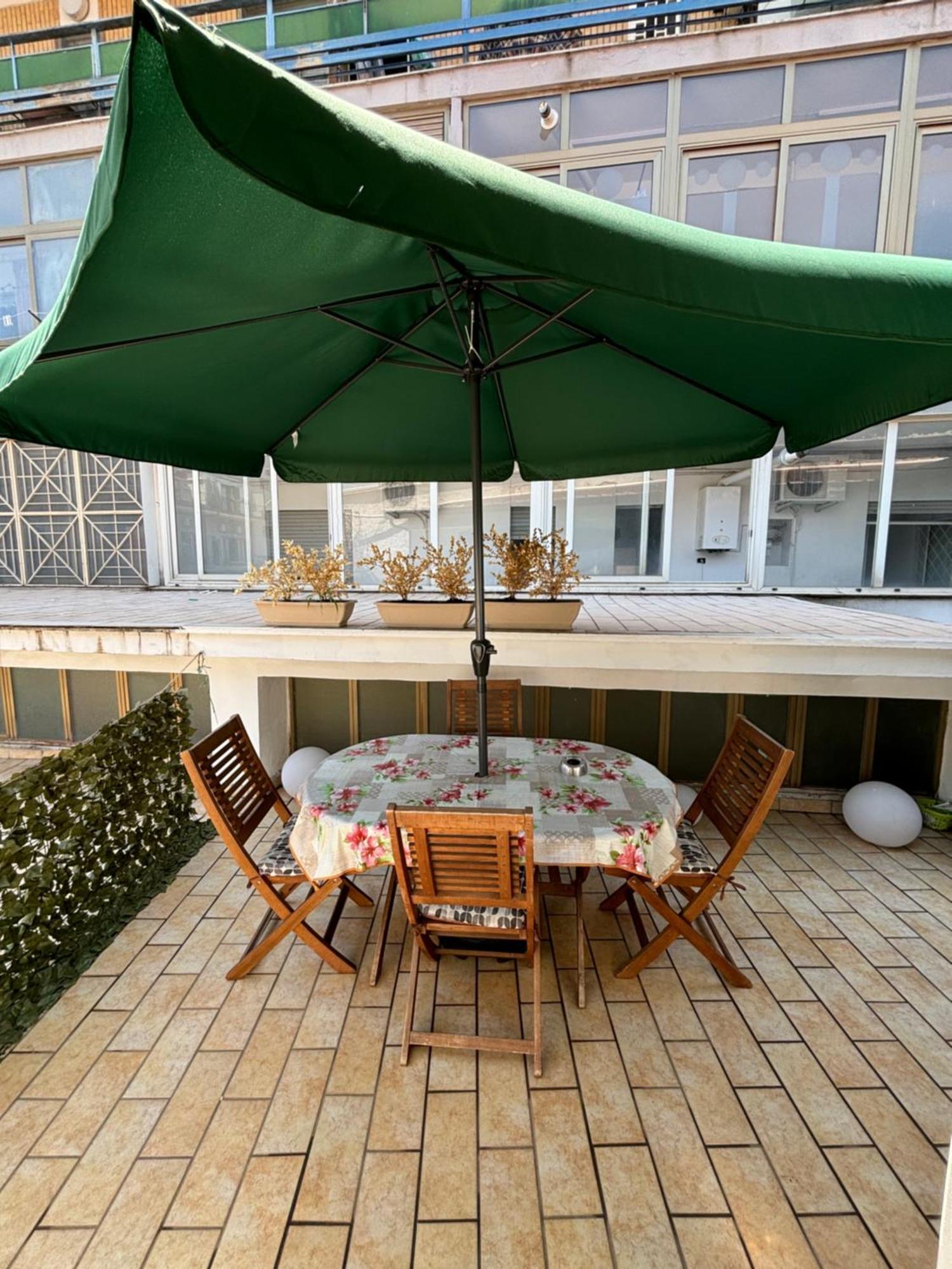 Le Muse Apartment Caserta Bagian luar foto