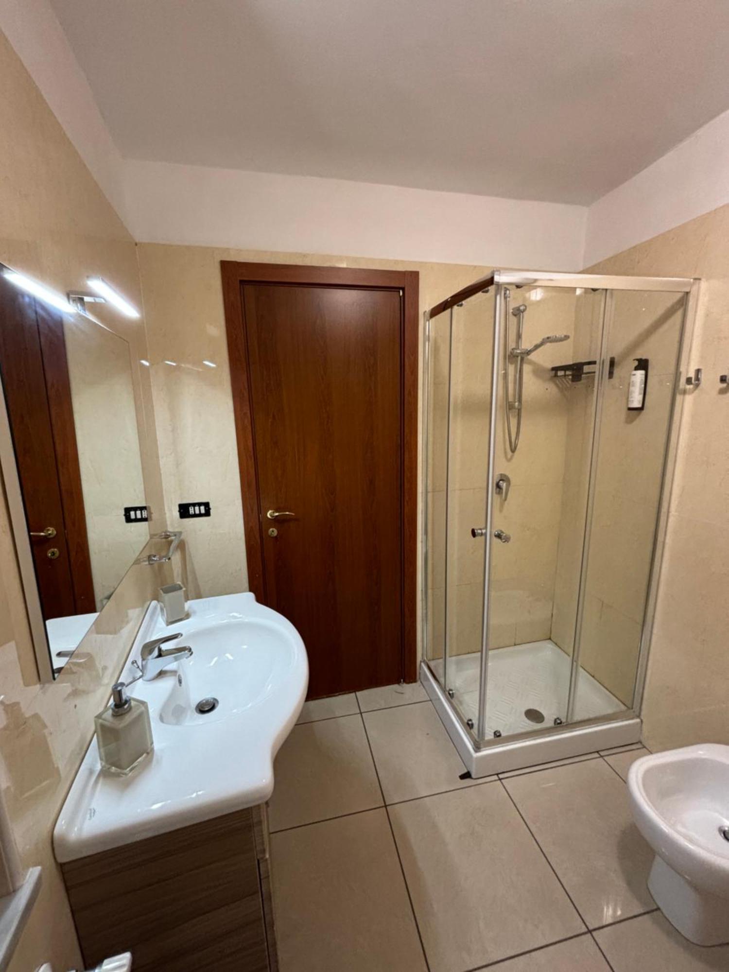 Le Muse Apartment Caserta Bagian luar foto